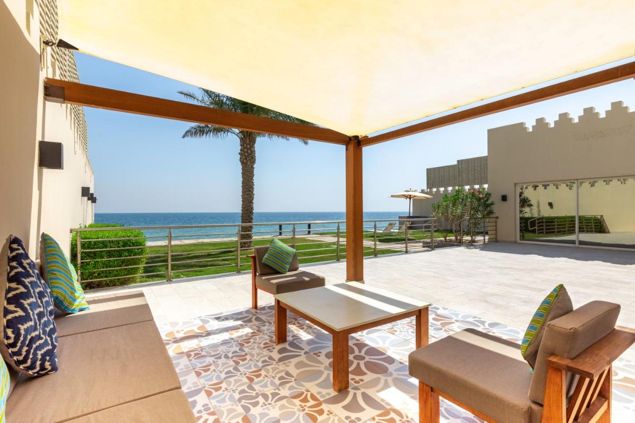 Sealine Beach, A Murwab Resort Mesaieed Ngoại thất bức ảnh The beach at the hotel