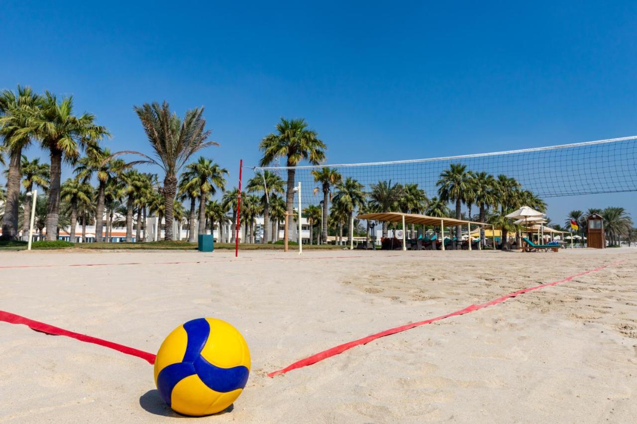 Sealine Beach, A Murwab Resort Mesaieed Ngoại thất bức ảnh A beach volleyball court