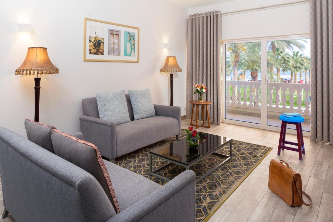 Sealine Beach, A Murwab Resort Mesaieed Ngoại thất bức ảnh A living room