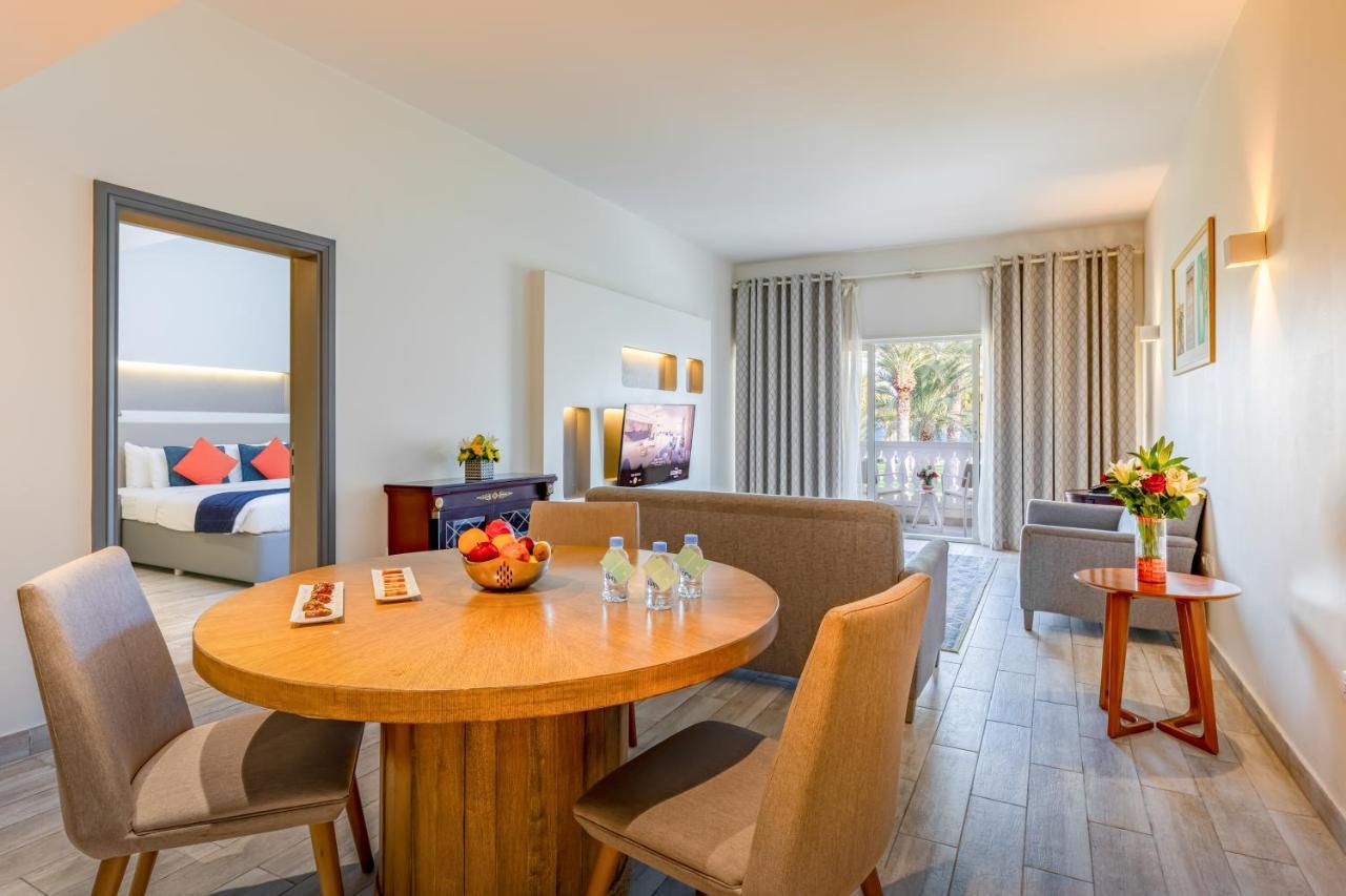 Sealine Beach, A Murwab Resort Mesaieed Ngoại thất bức ảnh Suite