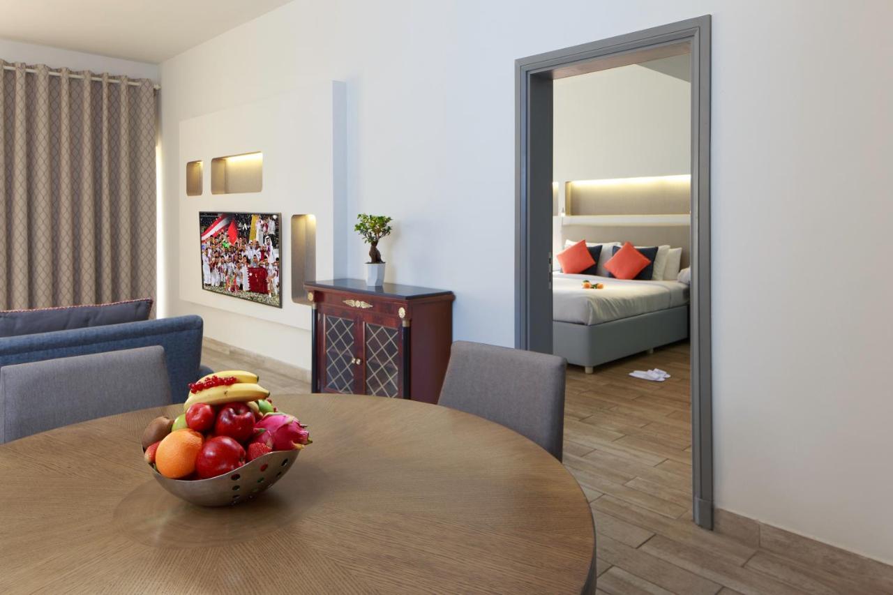 Sealine Beach, A Murwab Resort Mesaieed Ngoại thất bức ảnh A typical apartment at the complex
